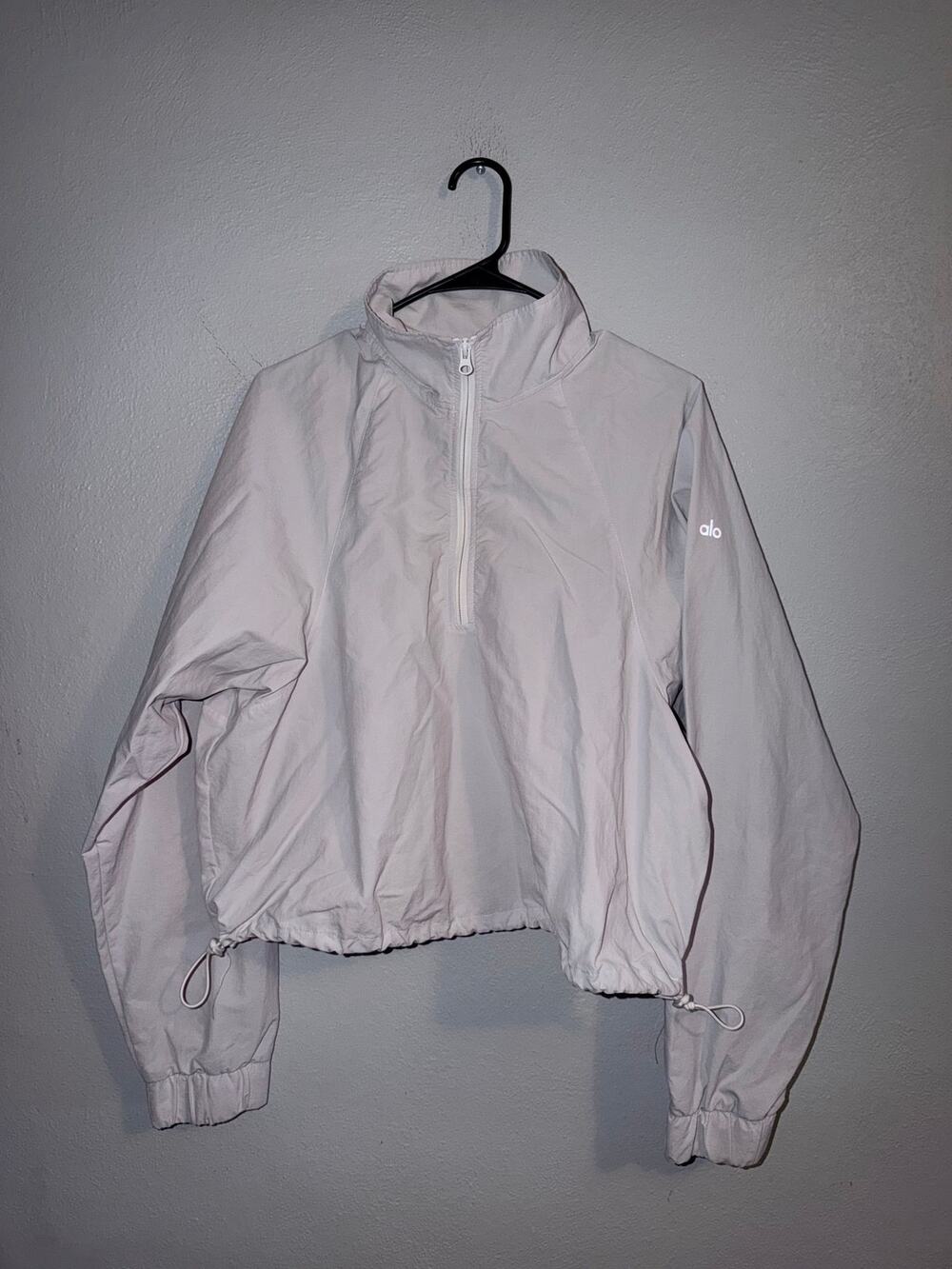 Alo Cropped 1/4 Zip Alumni Pullover